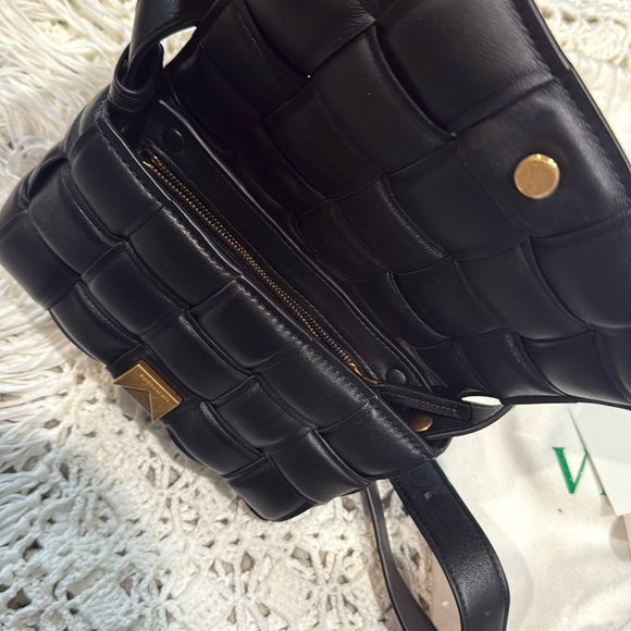 NWT Bottega Veneta Black Quilted Crossbody Bag - Picture 7 of 10